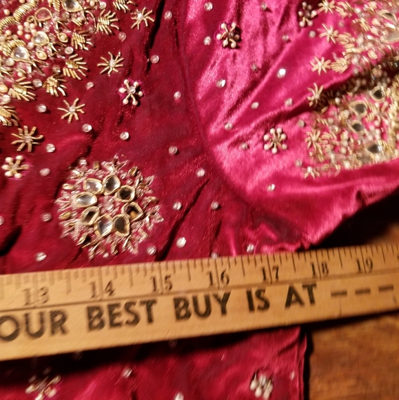 VTG red velvet TOP gold embroidery CRYSTALS med - Picture 2 of 7